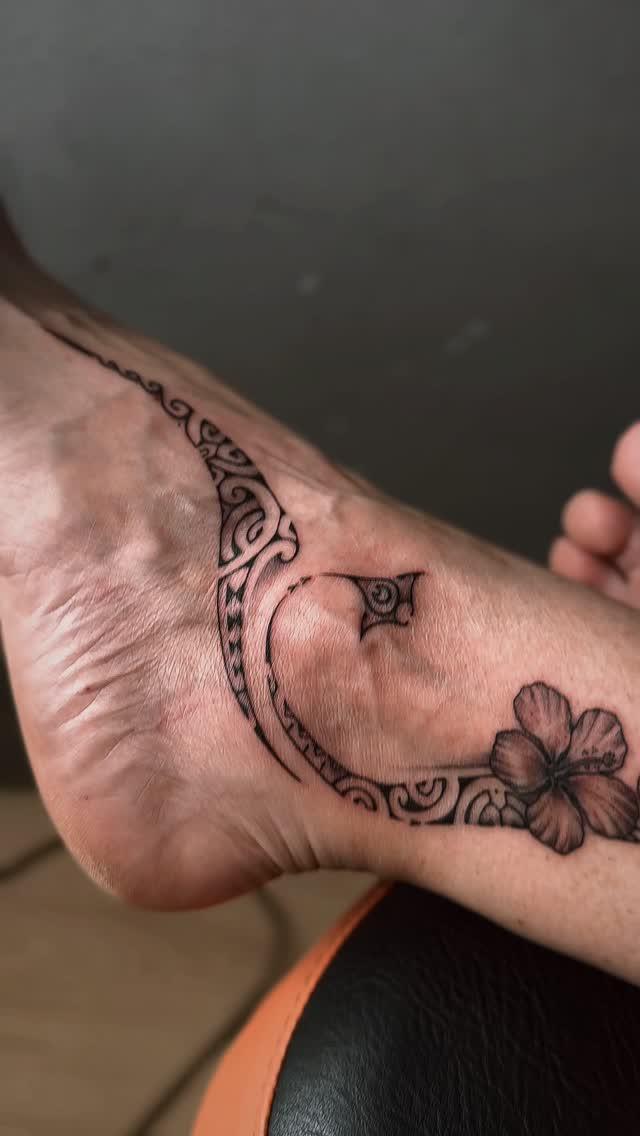 Tatouage polynésien patutiki — patutikinui