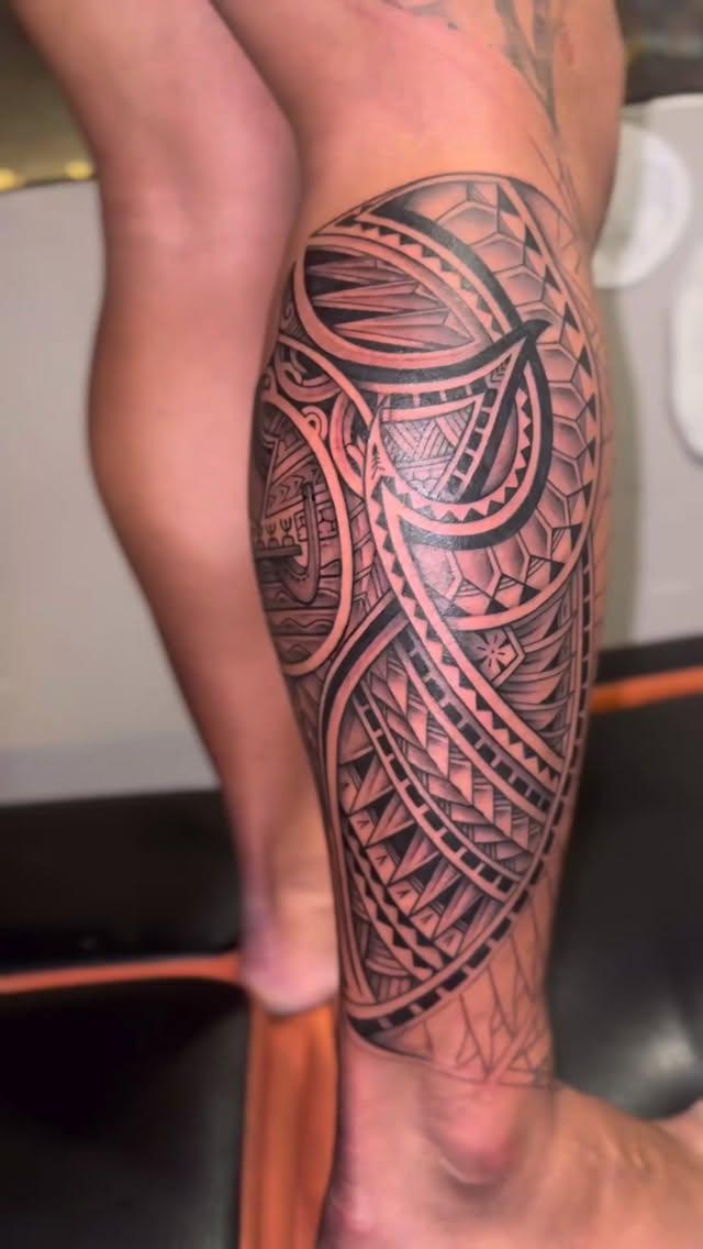 Tatouage polynésien patutiki — patutikinui