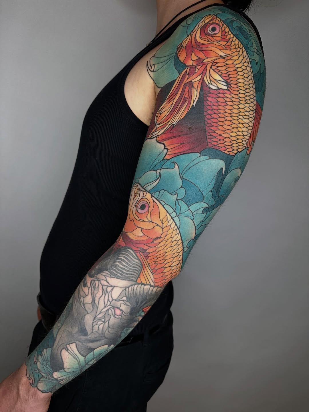Tatouage blackwork — andymessianttattoo