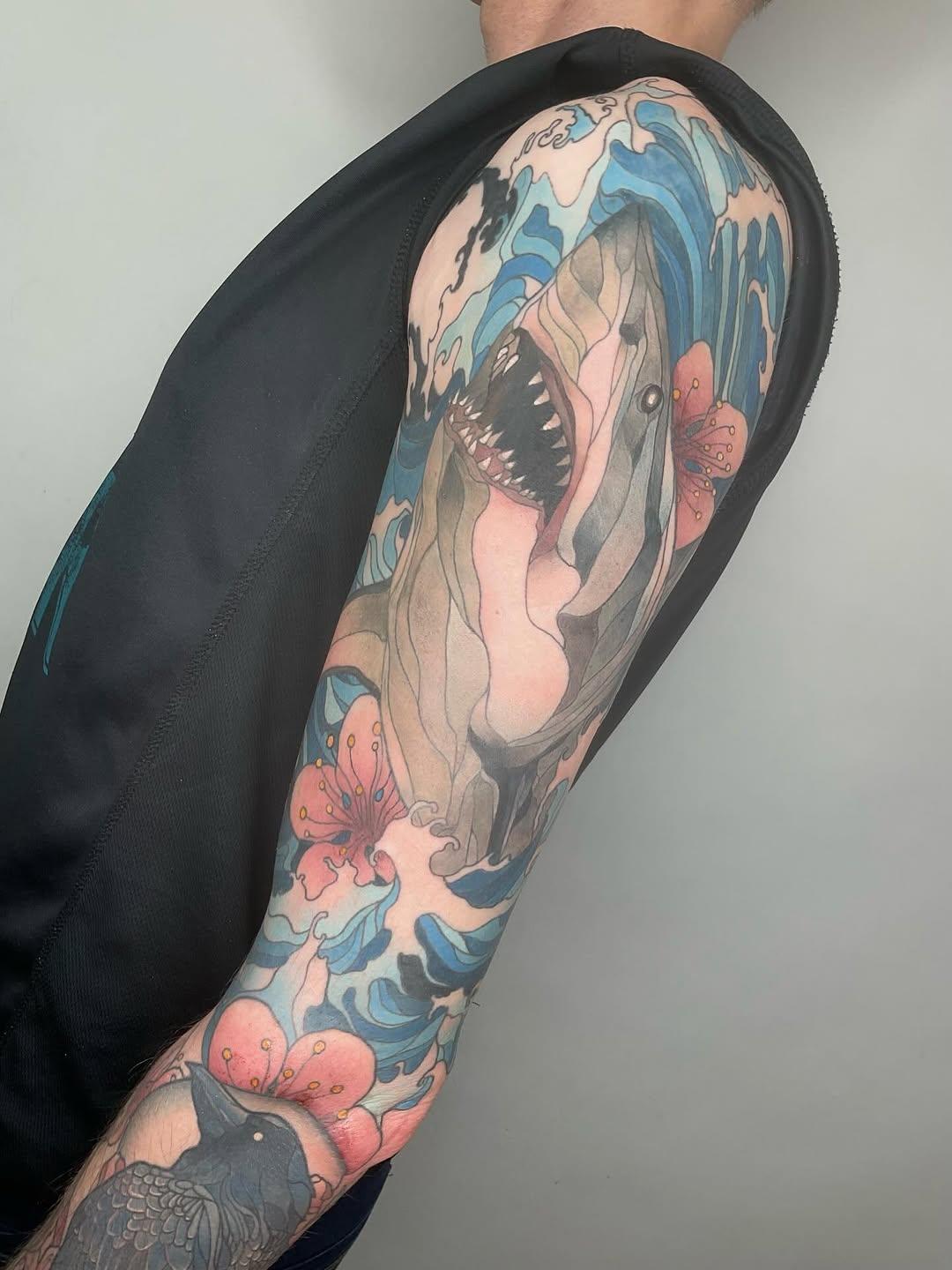 Tatouage blackwork — andymessianttattoo