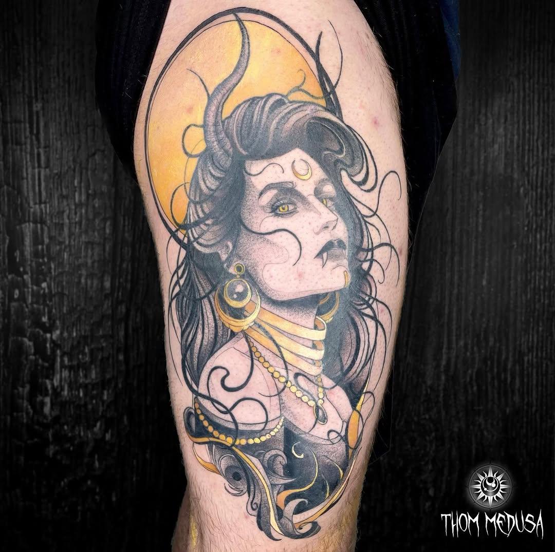 Succube dark blackwork — thom_medusa