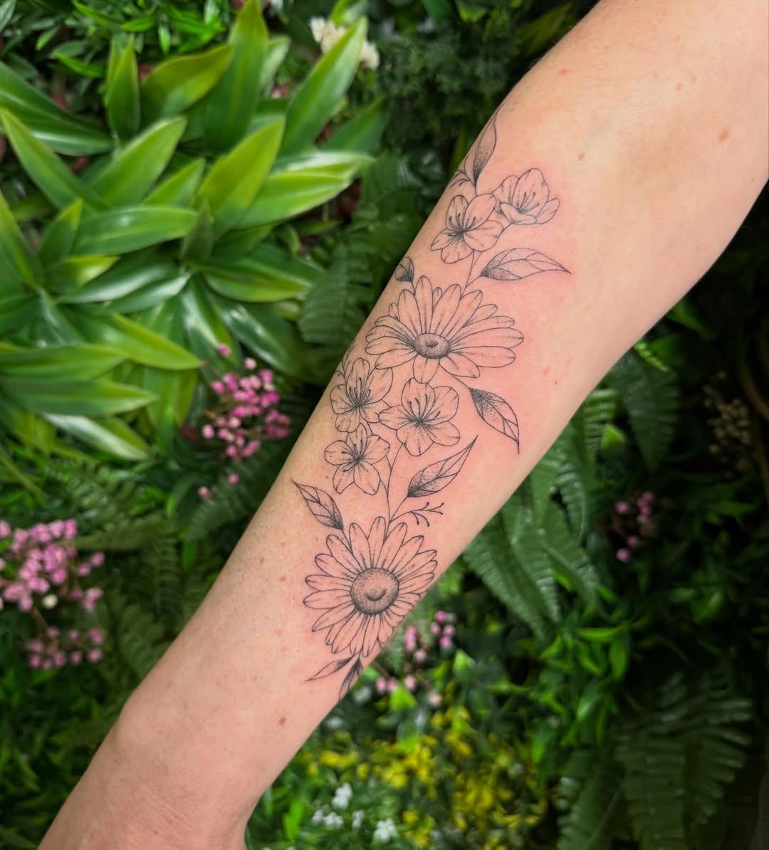 Marguerites et fleurs de cerisier — aly_tattoo56