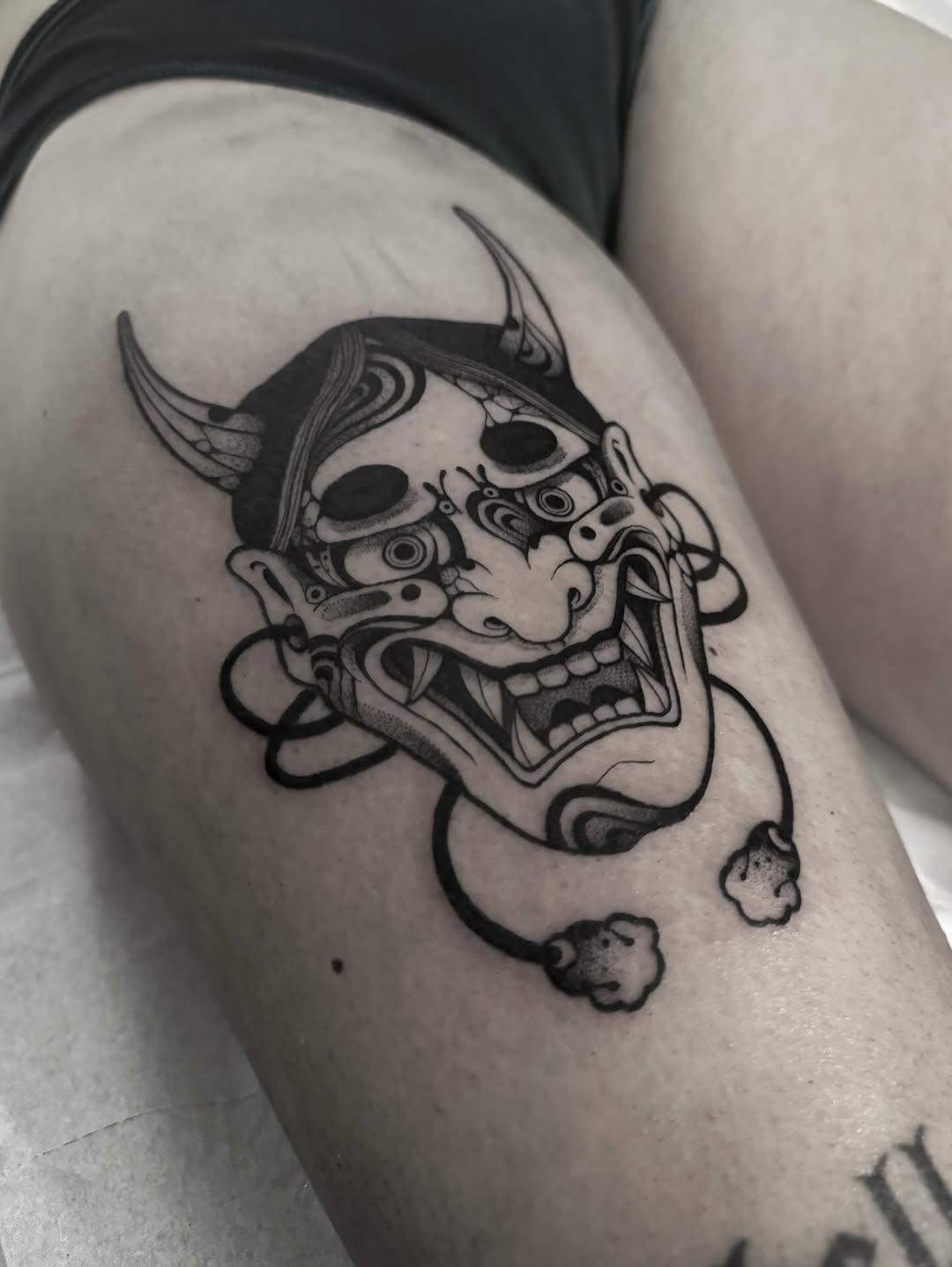 blackwork japonais hannya — noir.fefe