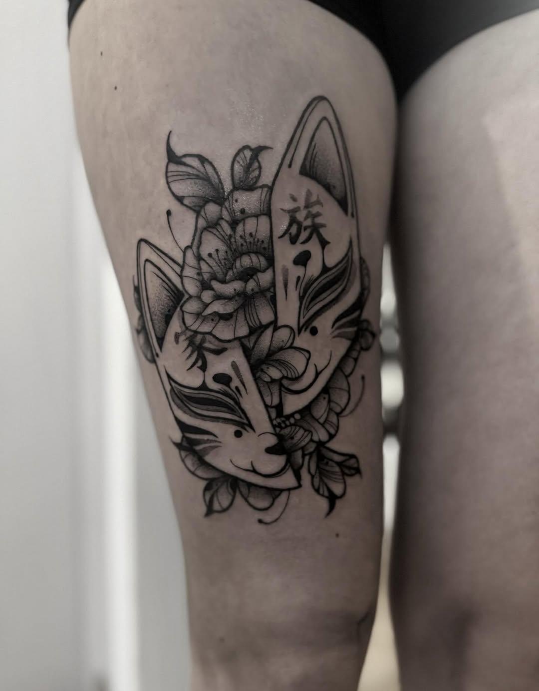 blackwork illustration projet personnalisé — noir.fefe