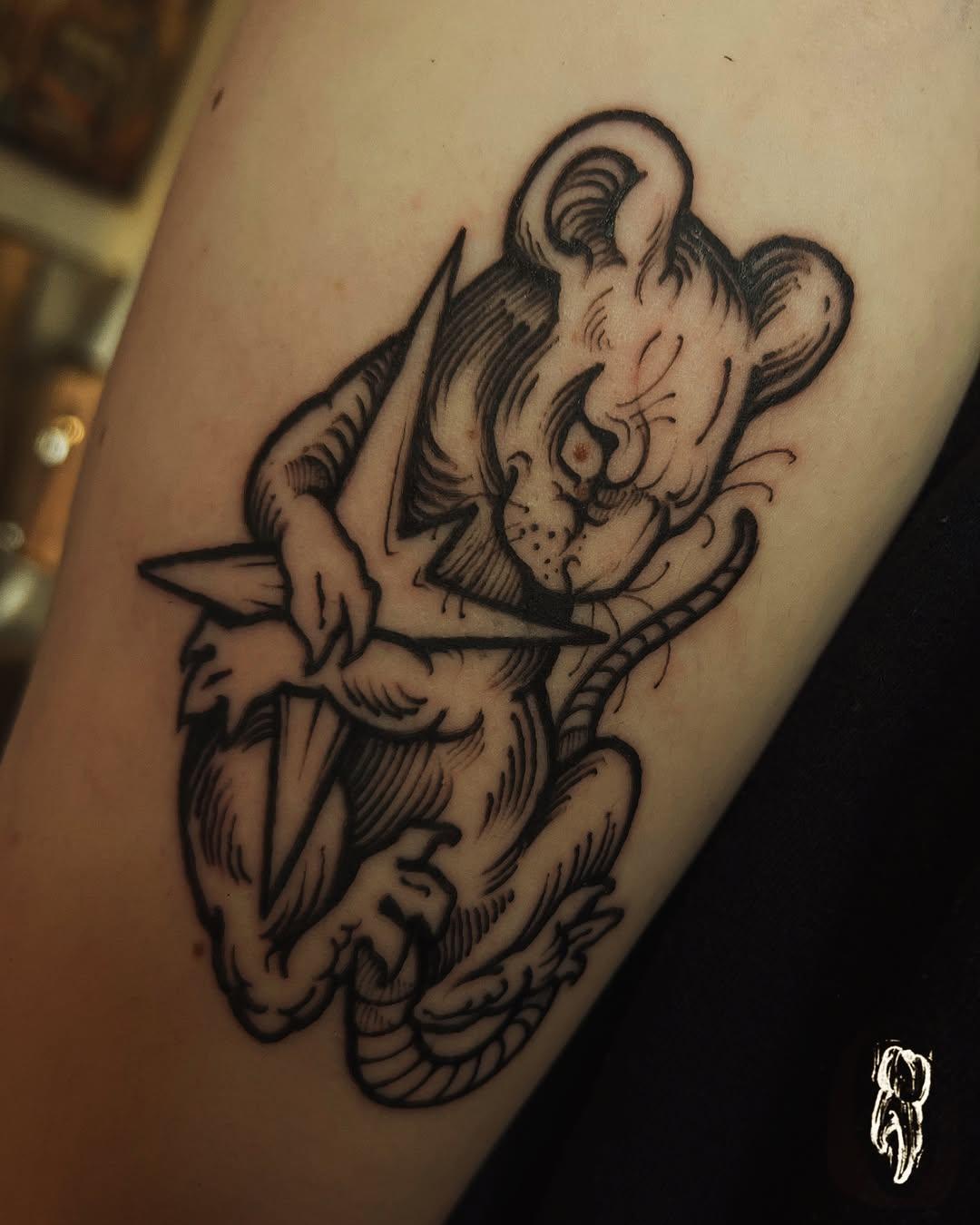 Starry Mouse small tattoos by la_kenotte