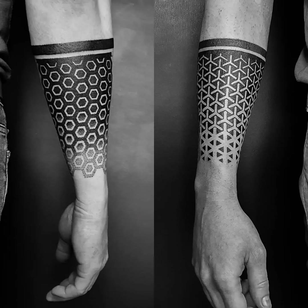 Tatouage géométrique bras avant — tom__ten
