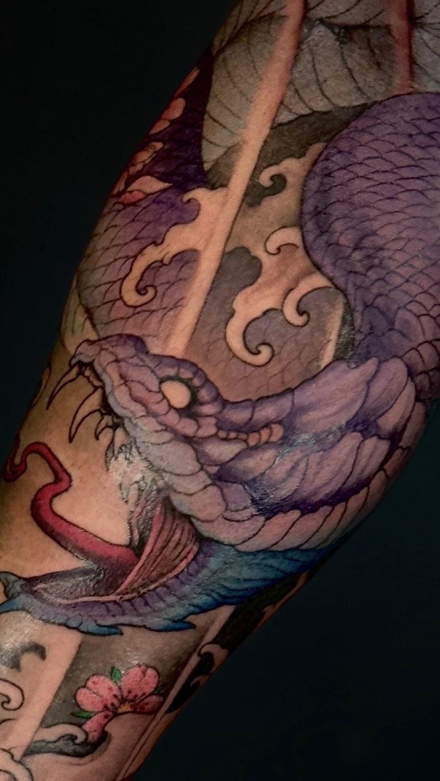 Tatouage Serpent sakura kitsune bras — laiguillewilliam