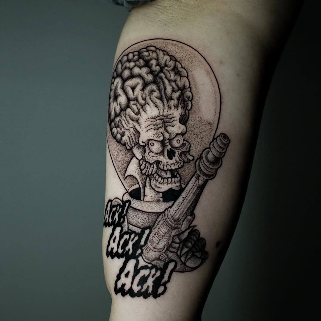 Tatouage Mars Attacks crâne cerveau — bbpoulet
