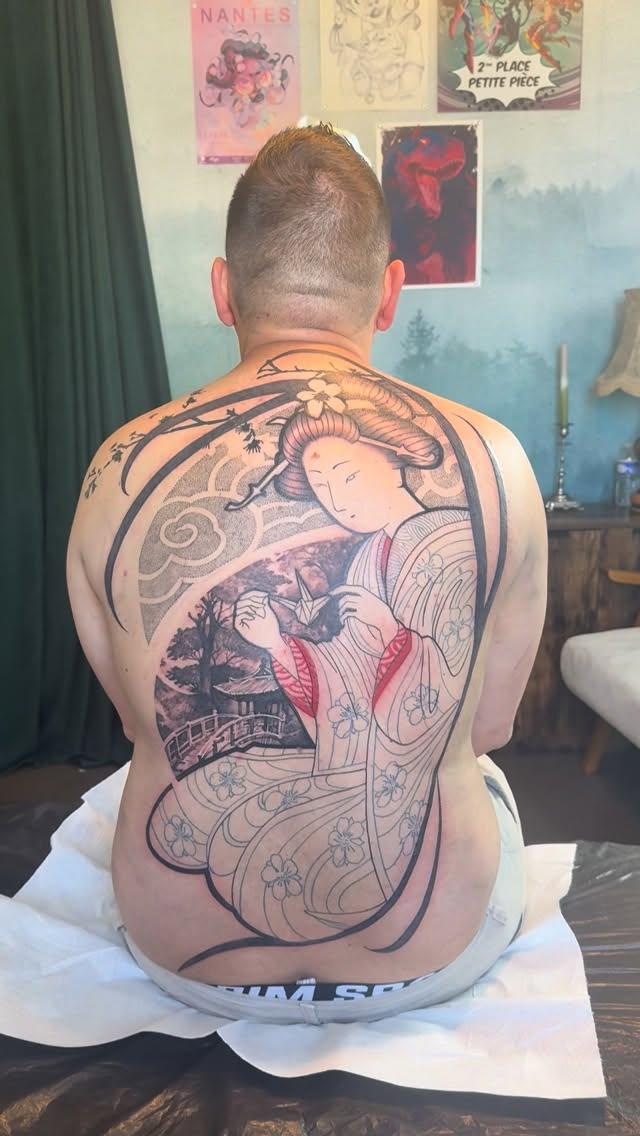 Tatouage Geisha japonaise back piece — tanagralmt