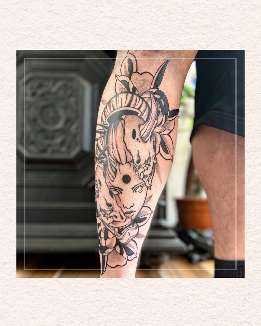 Tatouage visage féminin masque hannya découpé — la_dame_aux_serpents