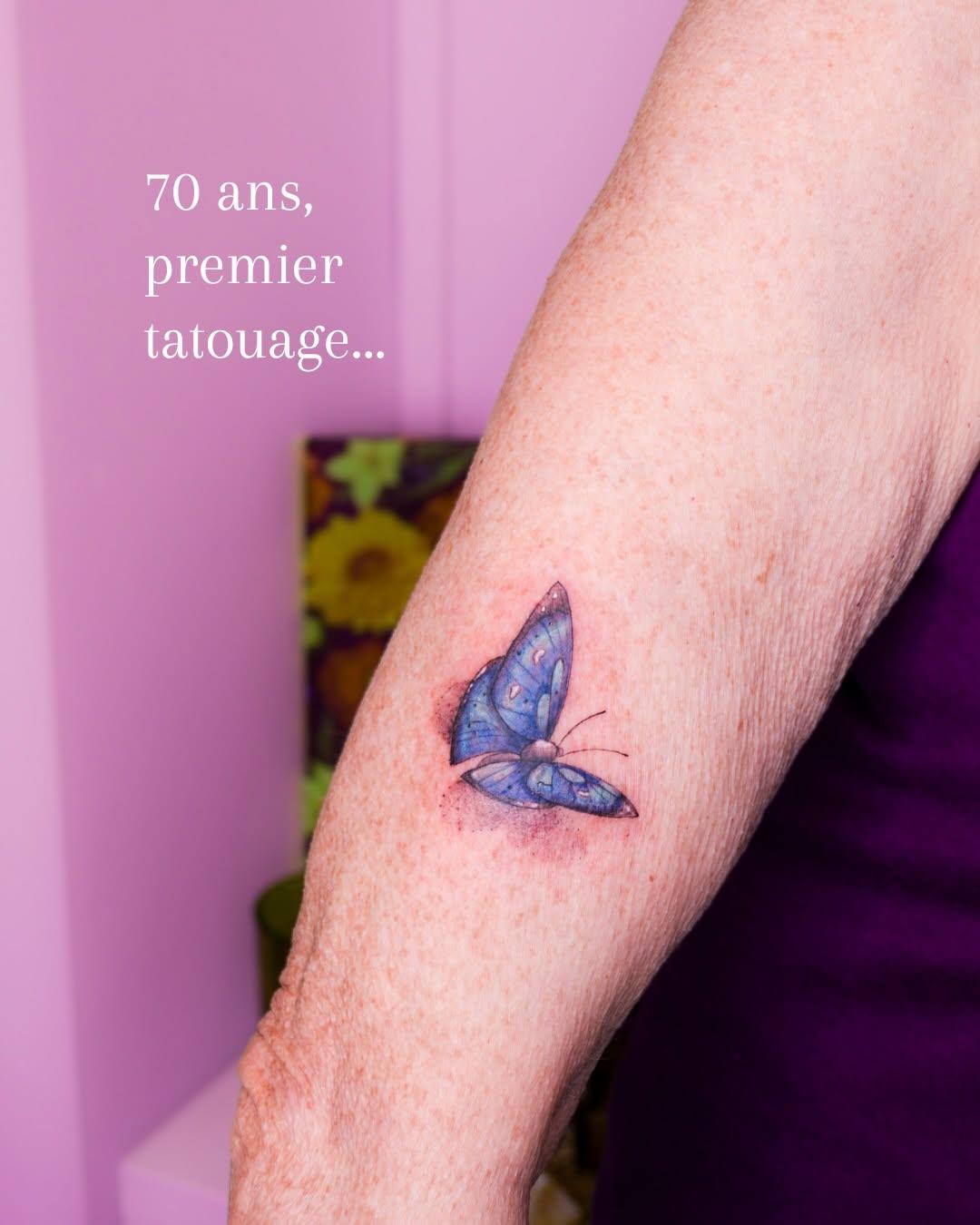 Tatouage Papillon bleu — lencredoz