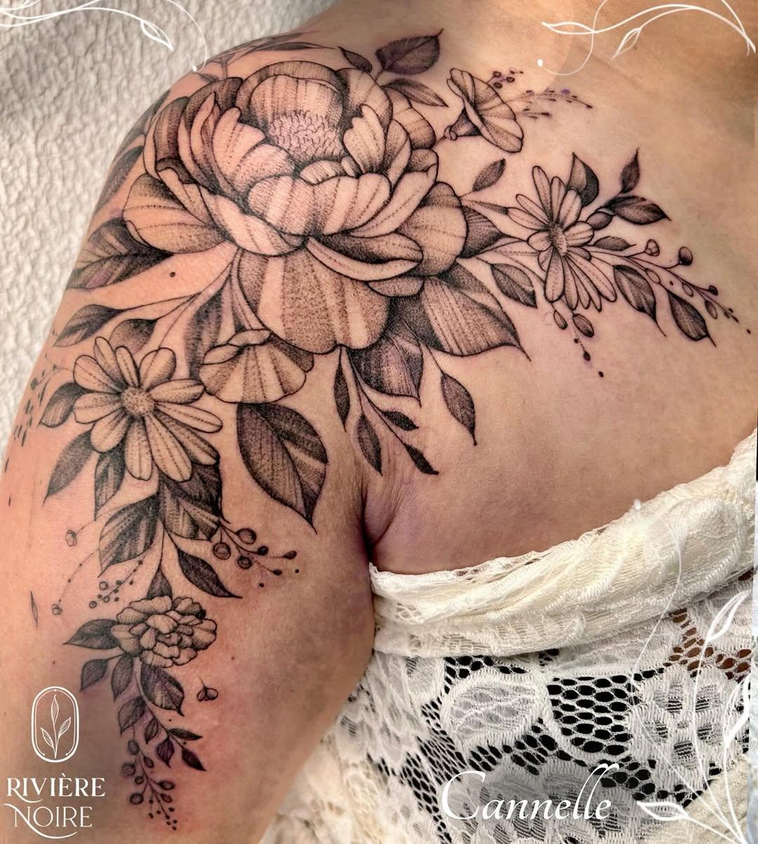 Tatouage œillets pivoines marguerites ipomées — cannelle.r