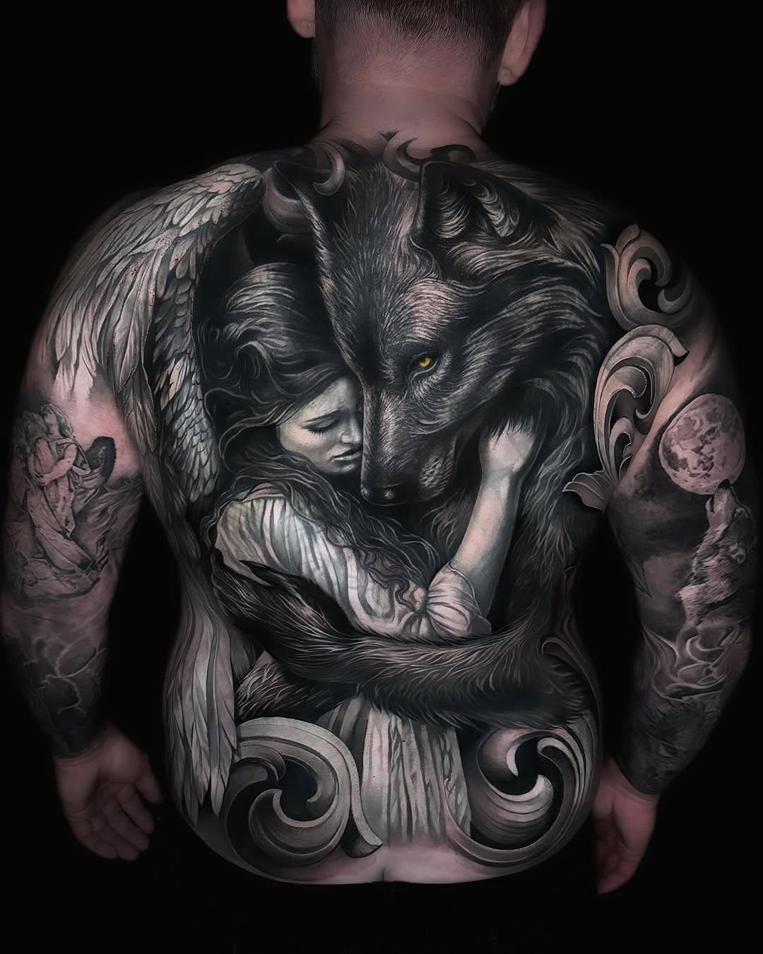 Tatouage Recouvrement technique noir et gris — eternal_ink_beaugency