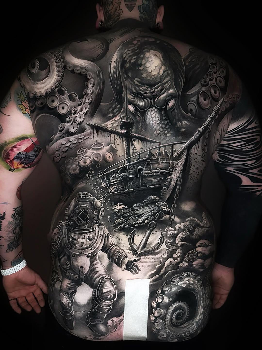 Tatouage Recouvrement technique zone dense — eternal_ink_beaugency