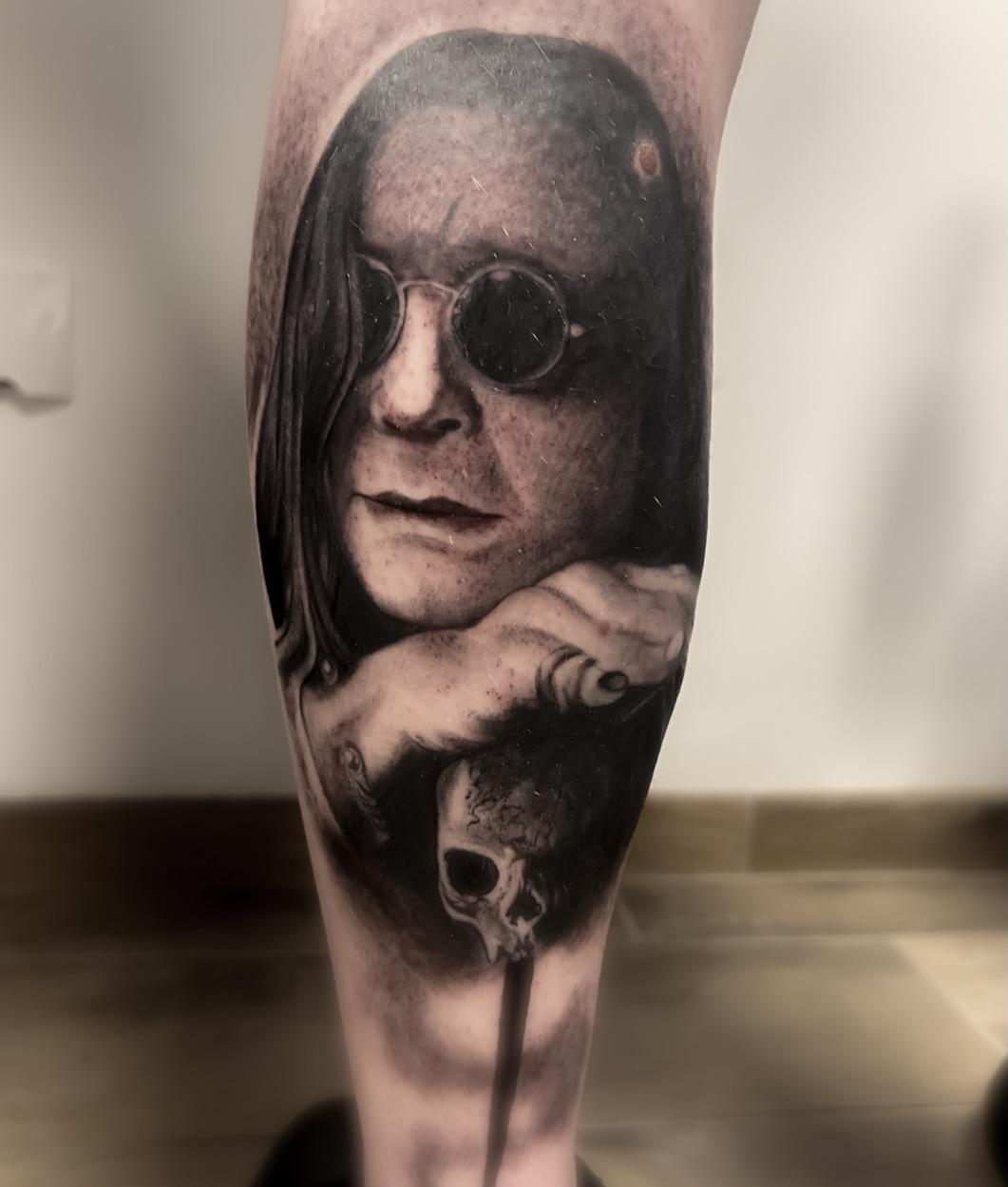 Tatouage Portrait réaliste — ana.lunatattoo