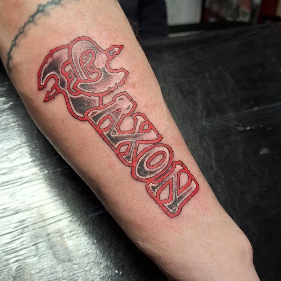 Tatouage Logo Saxon — yannickdelaval