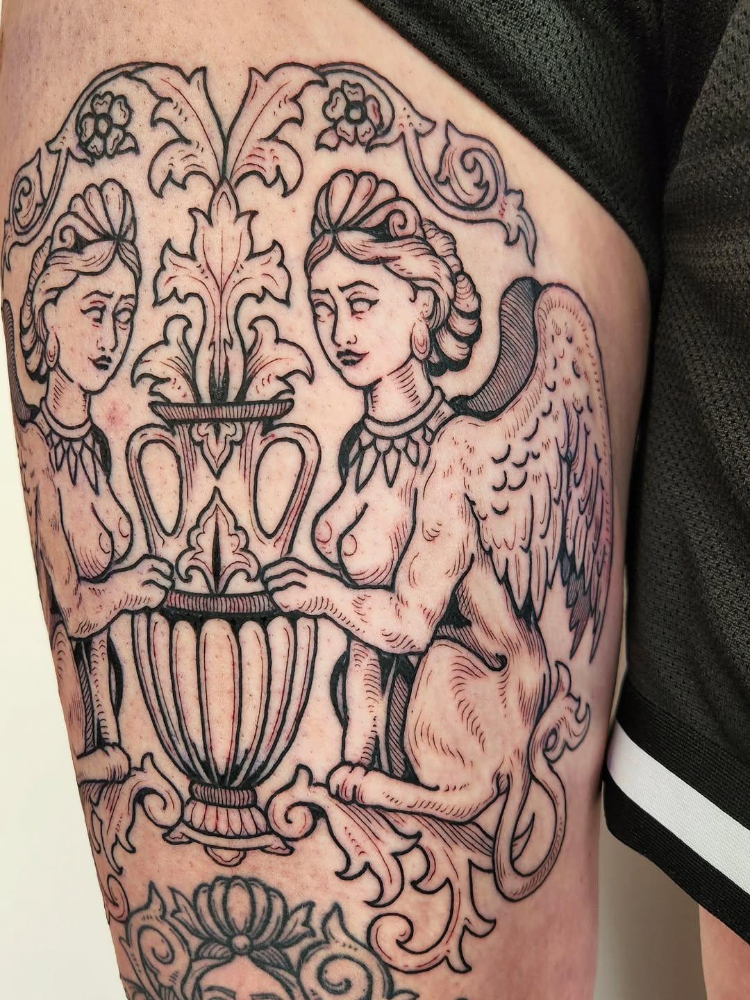 Tatouage sphinges et créatures ornementales — sowolf_tattoo