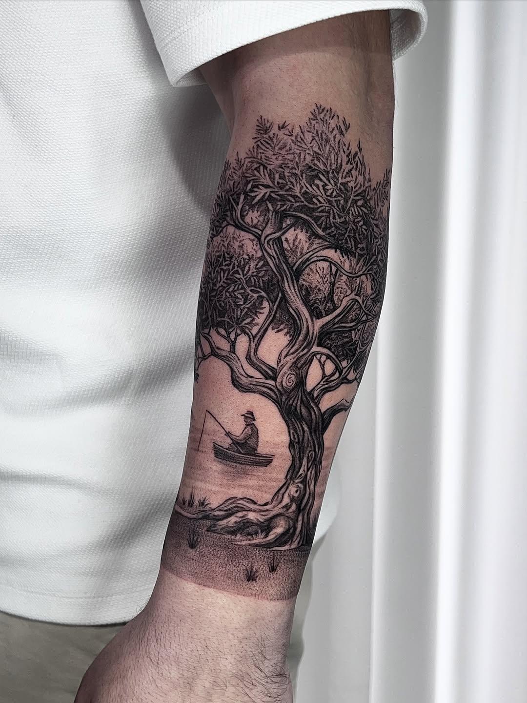 Tatouage Arbre avec bateau et personnage — niv.tatts