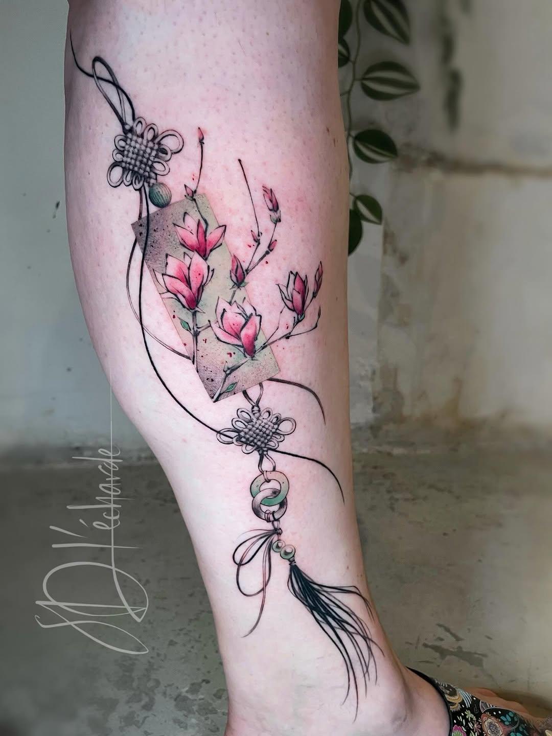 Tatouage Magnolias porte-bonheur — sophieduboistattoo