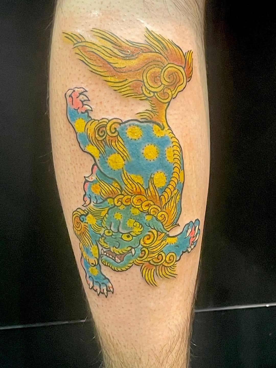 Tatouage Kara Shishi coloré — vins_micheletti