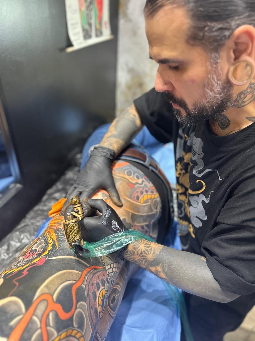 Tatouage Bodysuit donburi — vins_micheletti