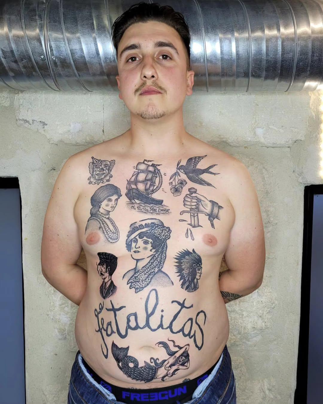 Tatouage Full chest traditionnel - sirène, motifs bousille — niglo.de.la.calle
