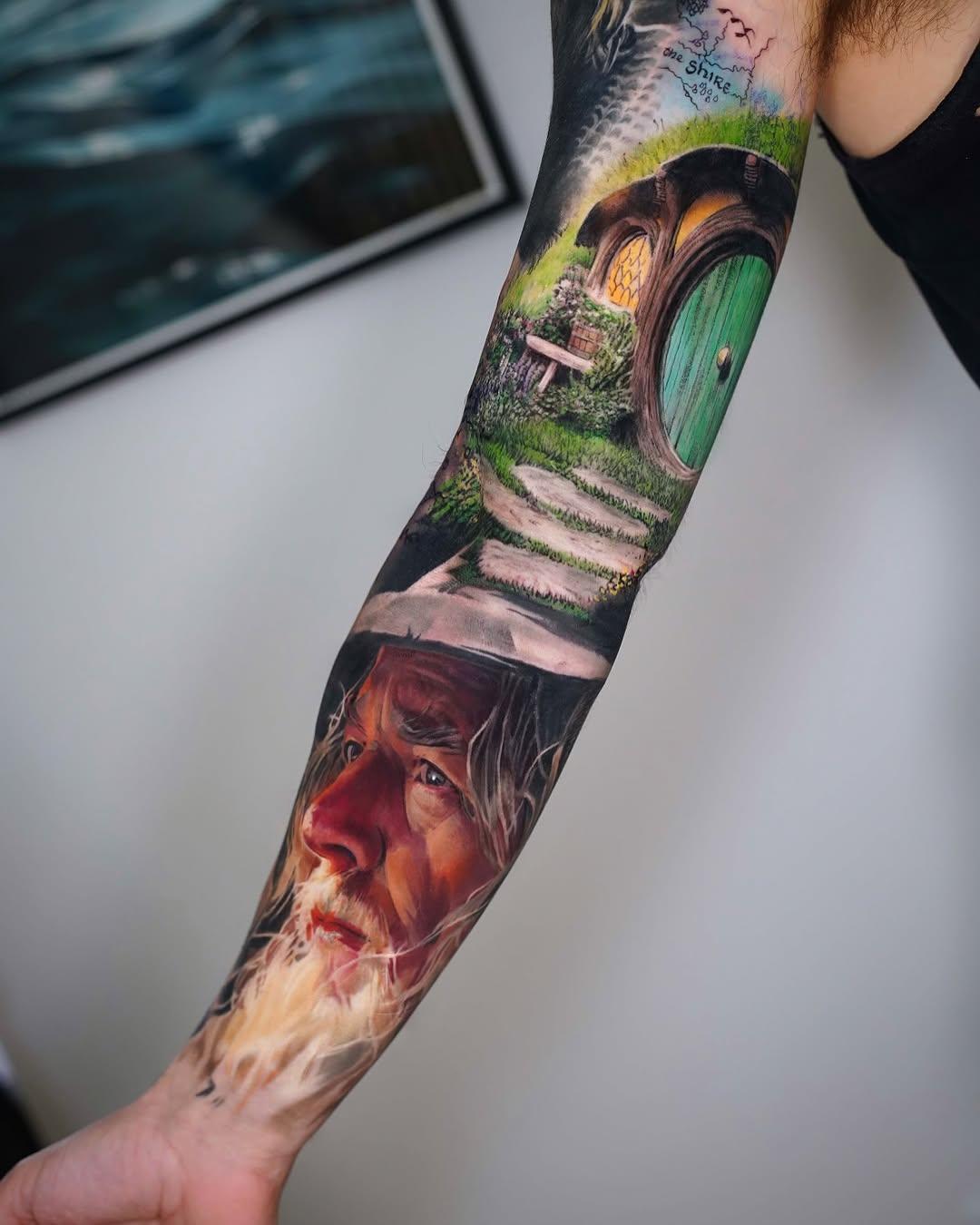 Tatouage Gandalf et Château Bag-End — michaeltaguet