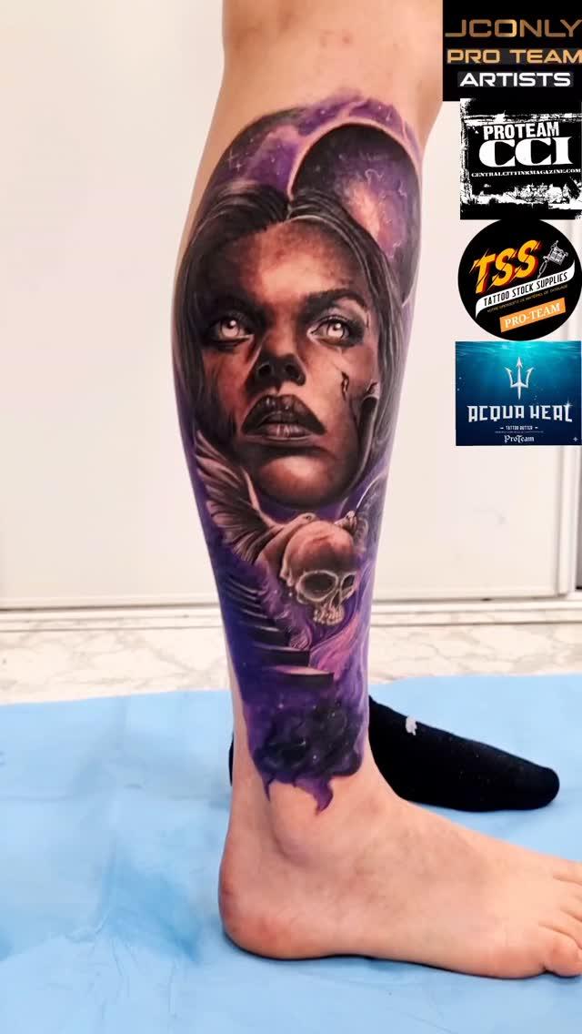 Tatouage Portrait coloré - crâne — kriss_ink_inn_highway