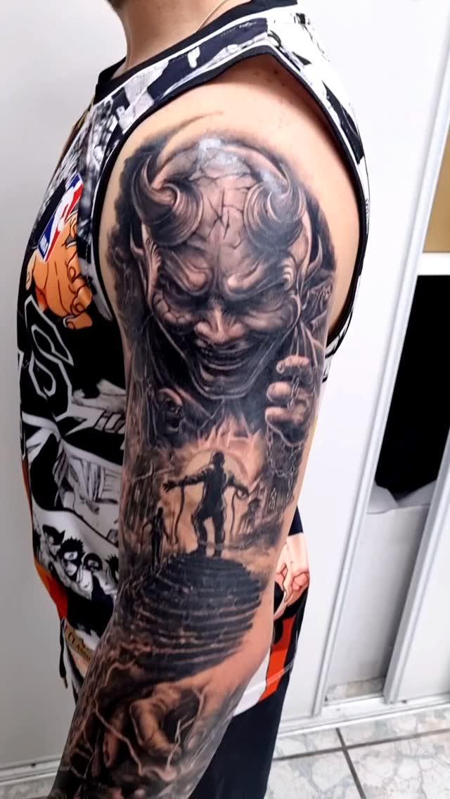 Tatouage Grande manche réaliste - portrait — kriss_ink_inn_highway
