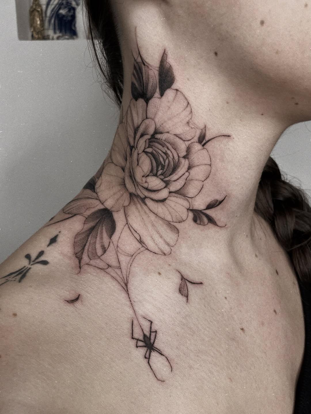 Tatouage Double pivoine — julien_maker