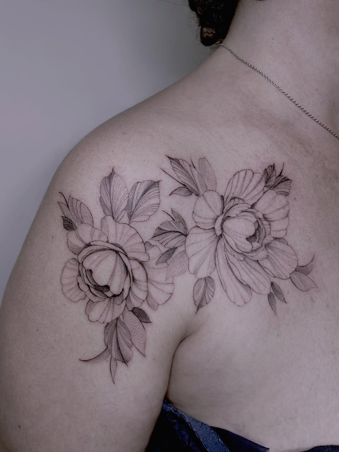 Tatouage Fleurs botaniques — julien_maker
