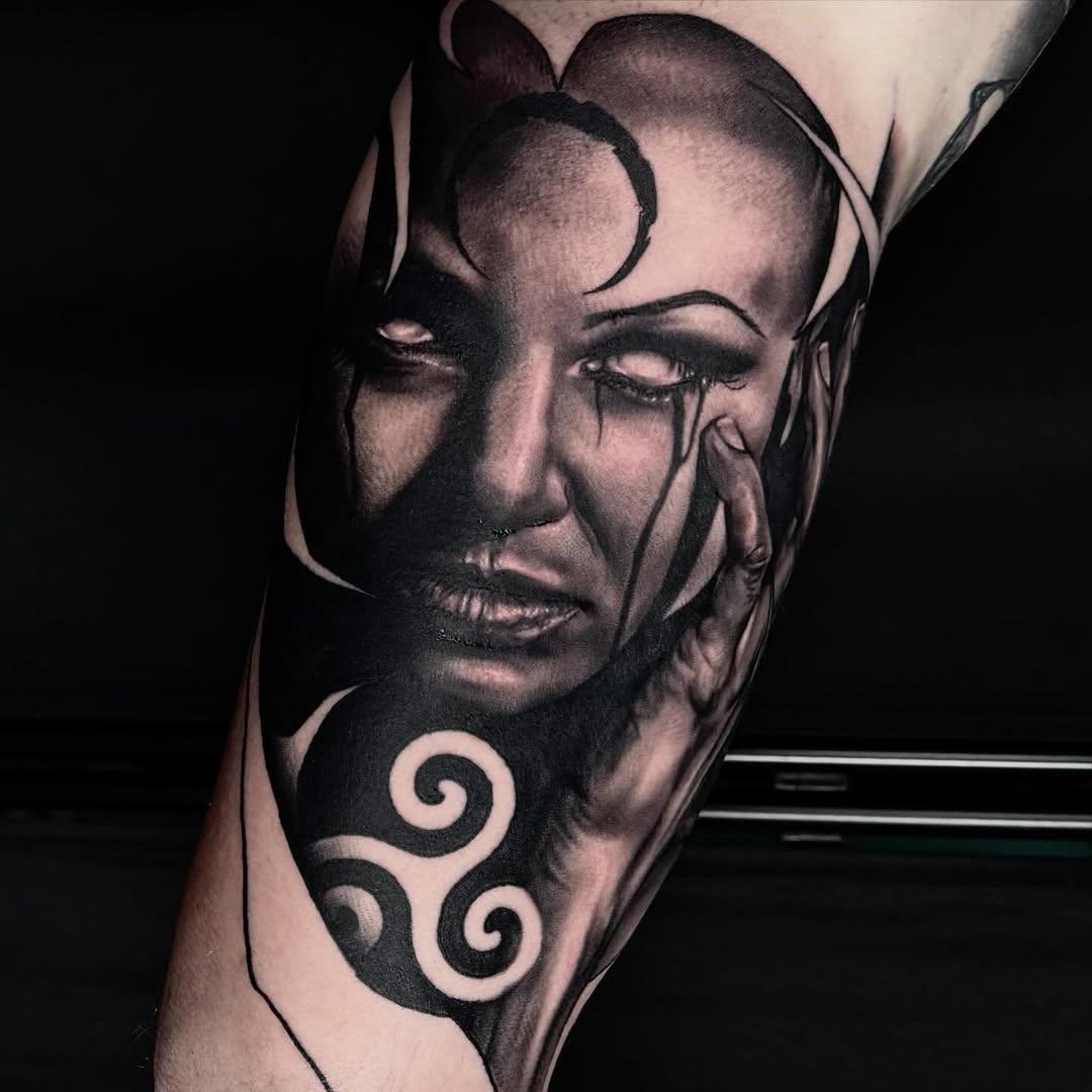 Tatouage Portrait femme gothique — fabsabat.tattoo