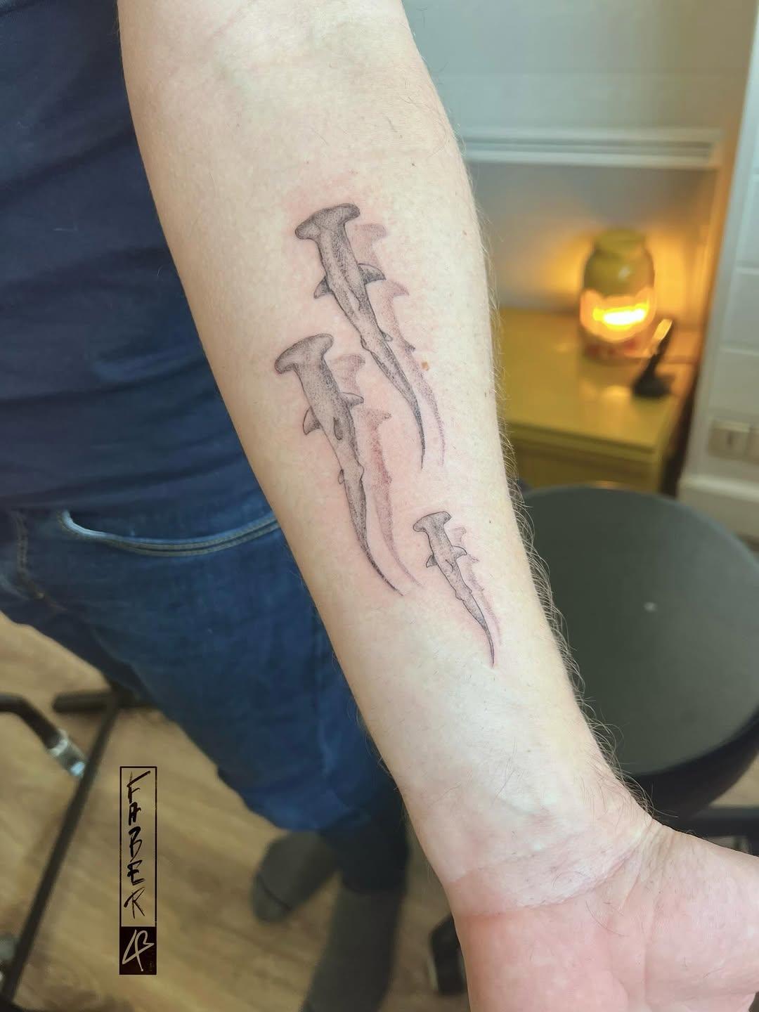 Tatouage requin — faber_ttt