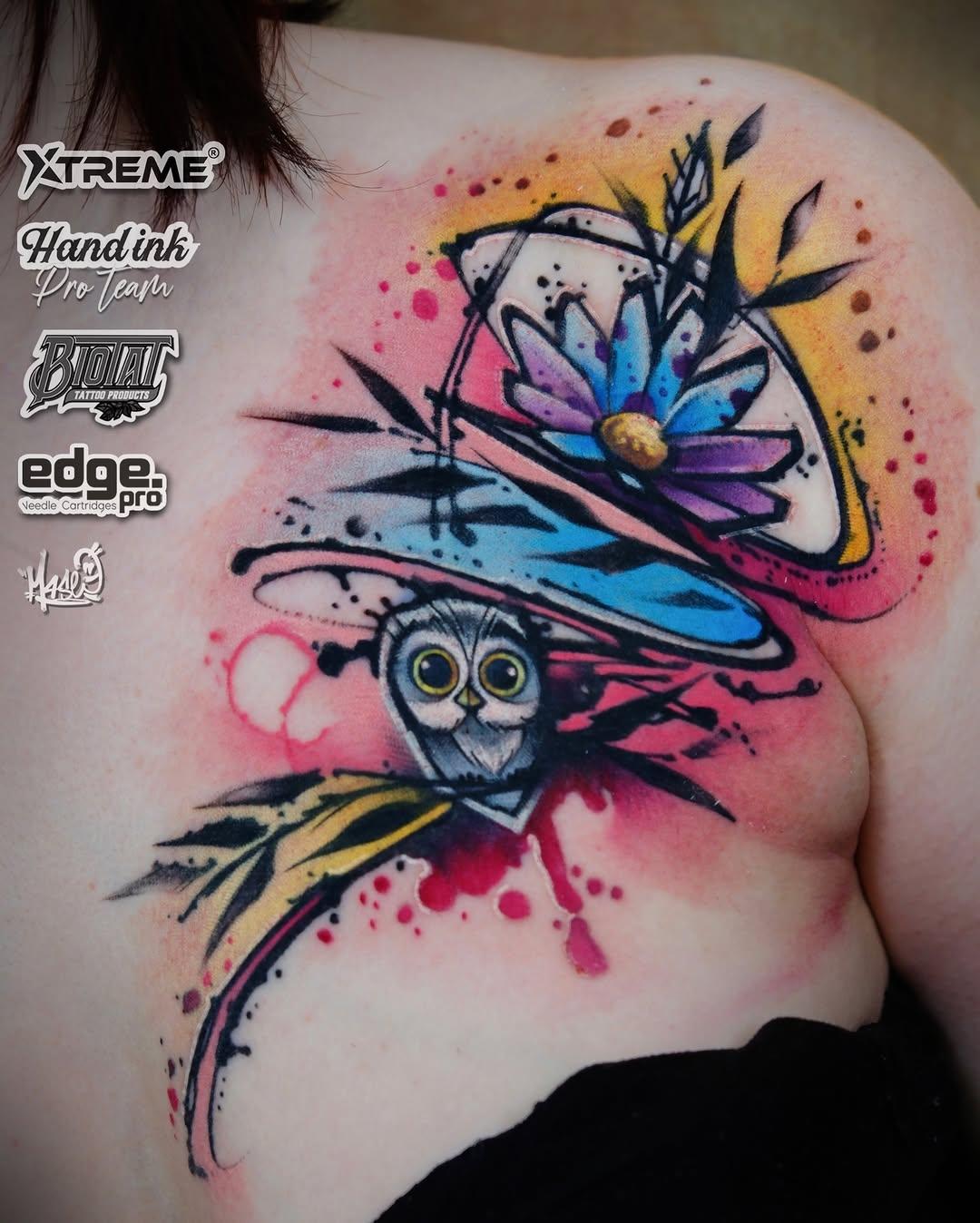 Tatouage hibou chouette graphique — a.mase.ink