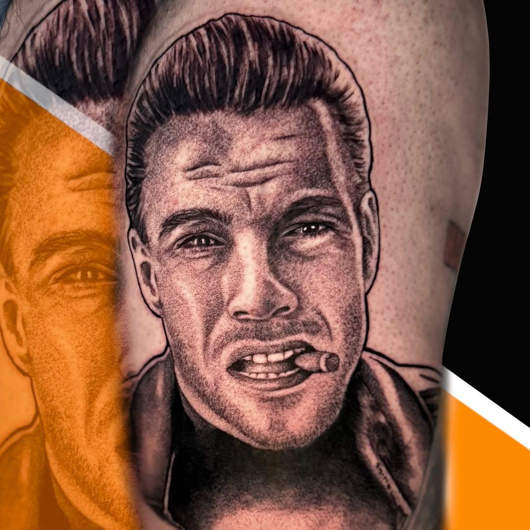 Tatouage portrait réaliste — l_enfant_terrible63