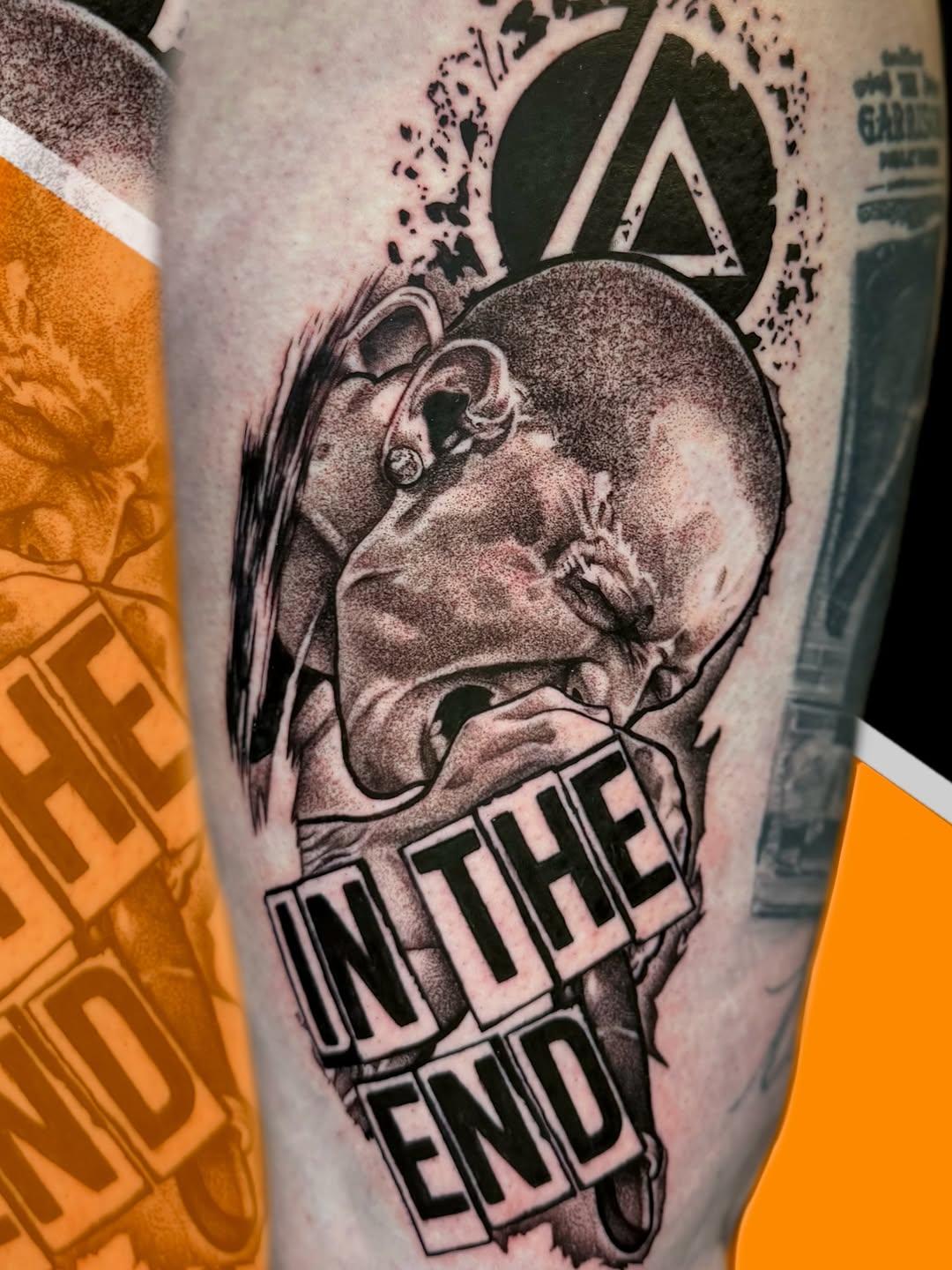 Tatouage portrait hommage musique — l_enfant_terrible63