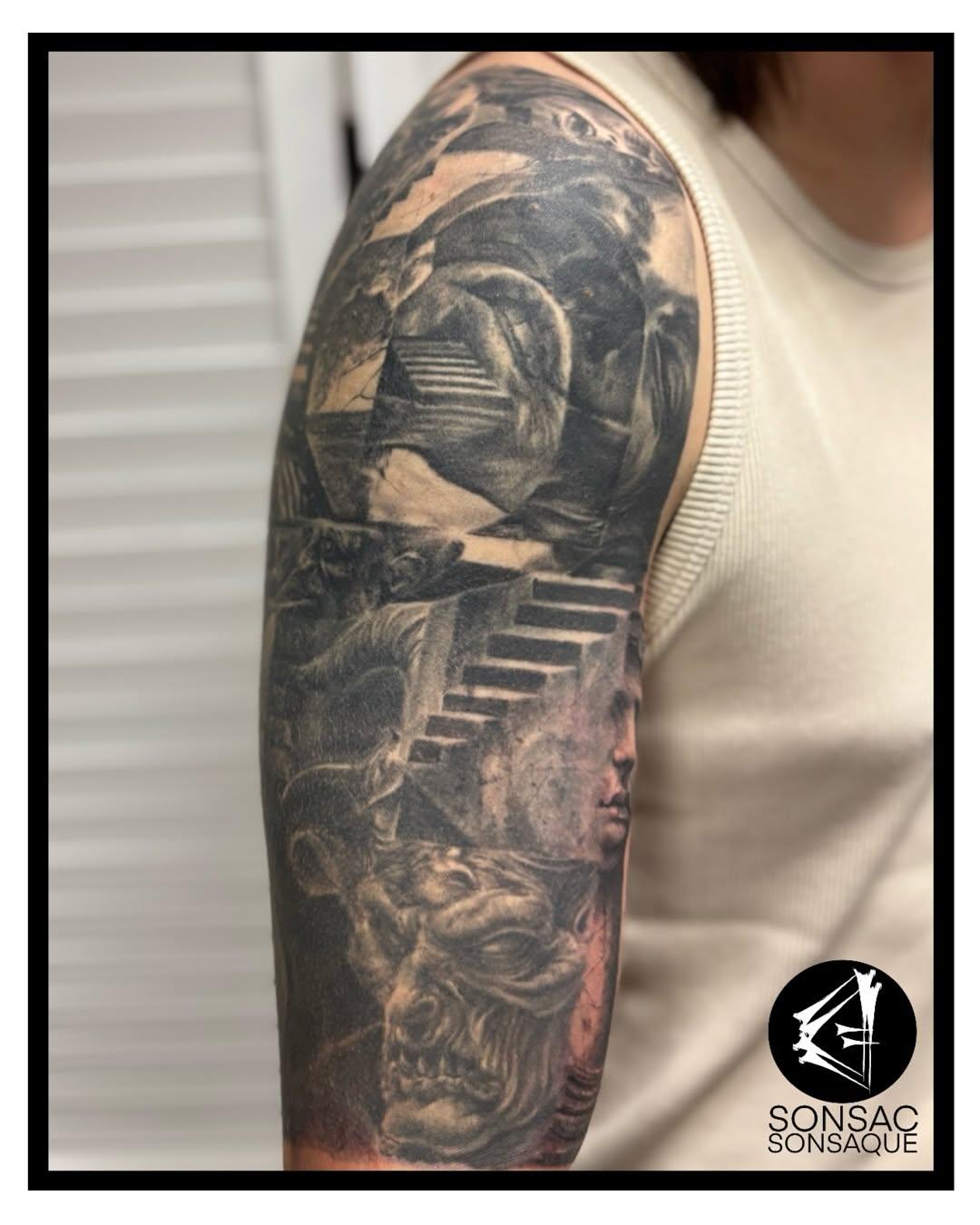 Tatouage Neuf cercles composition sombre — sonsacsonsaque