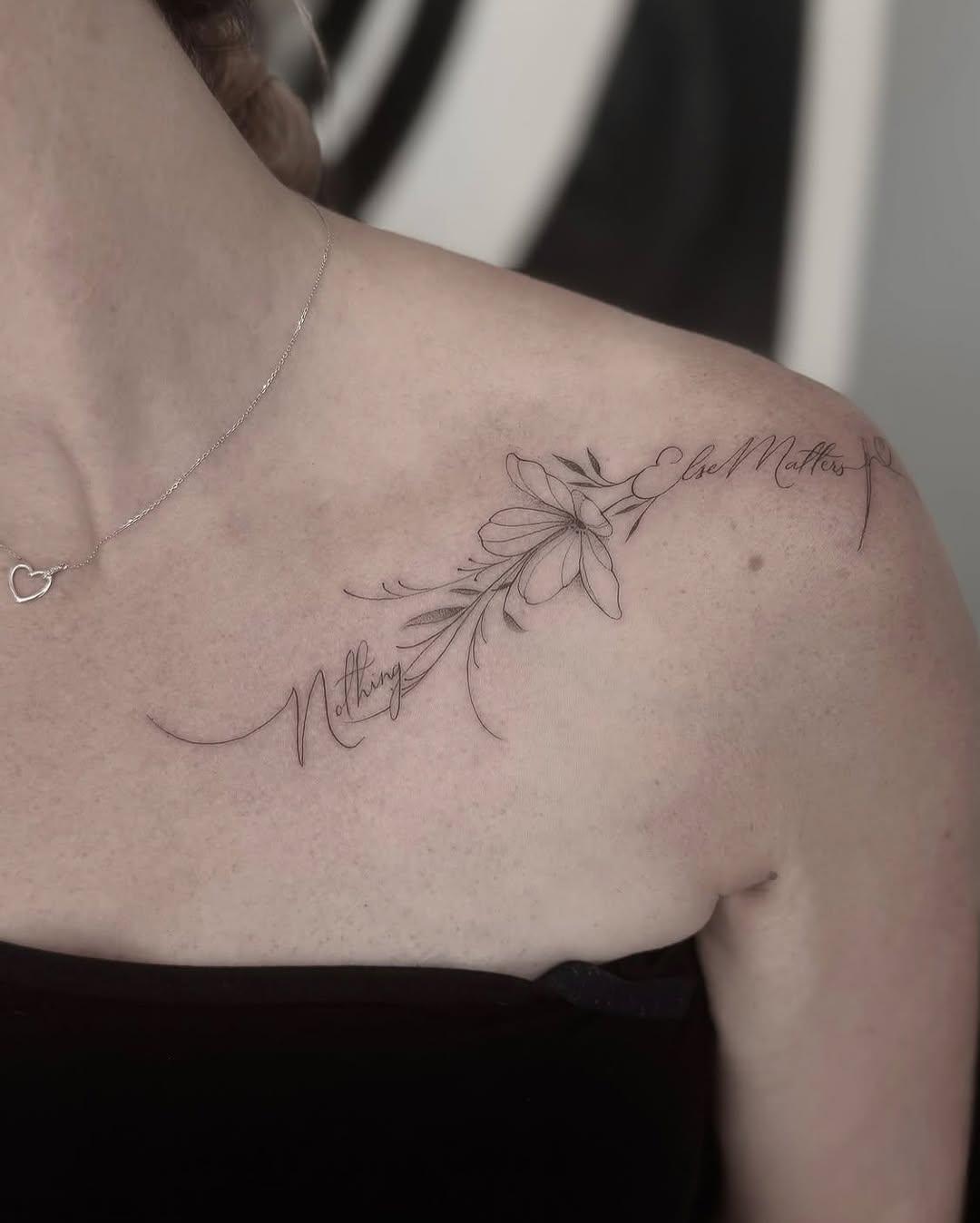 Tatouage lettrage botanique Nothing — tattoosbyeloise