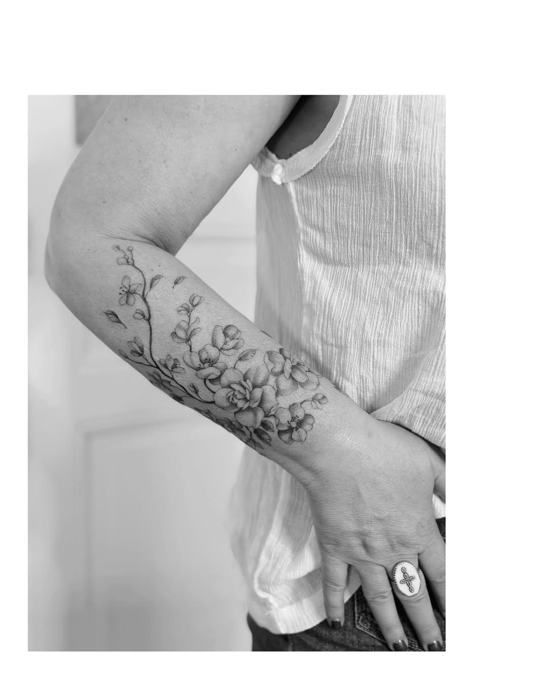 Tatouage Fleurs - ajout évolutif — atelier.rose.imaginaire