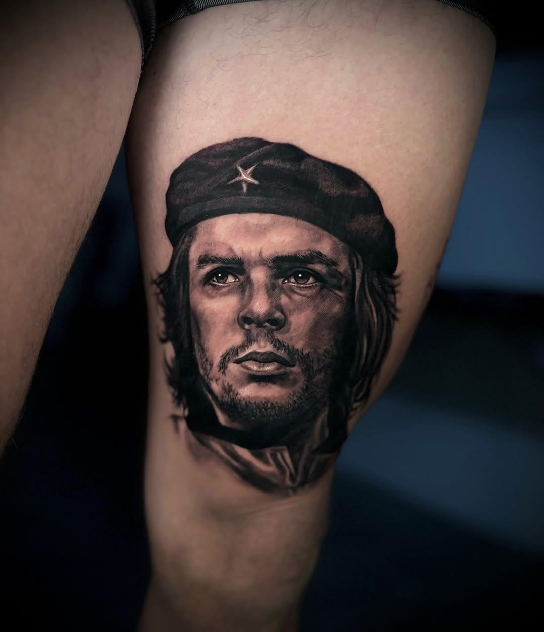 Tatouage Portrait homme révolutionnaire — jeremydavid_tattoo