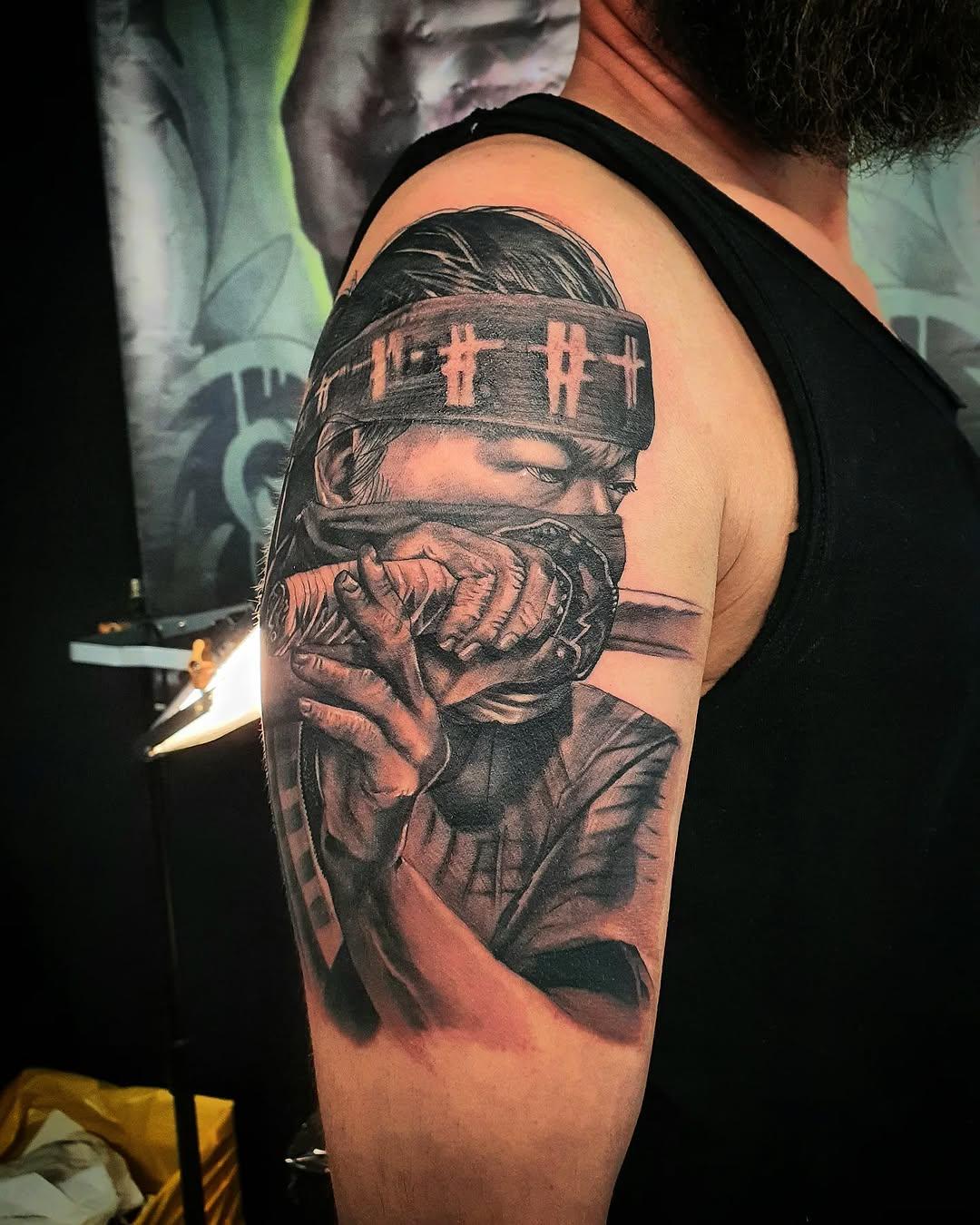 Tatouage Portrait Giger armé — steve.h_tatouages