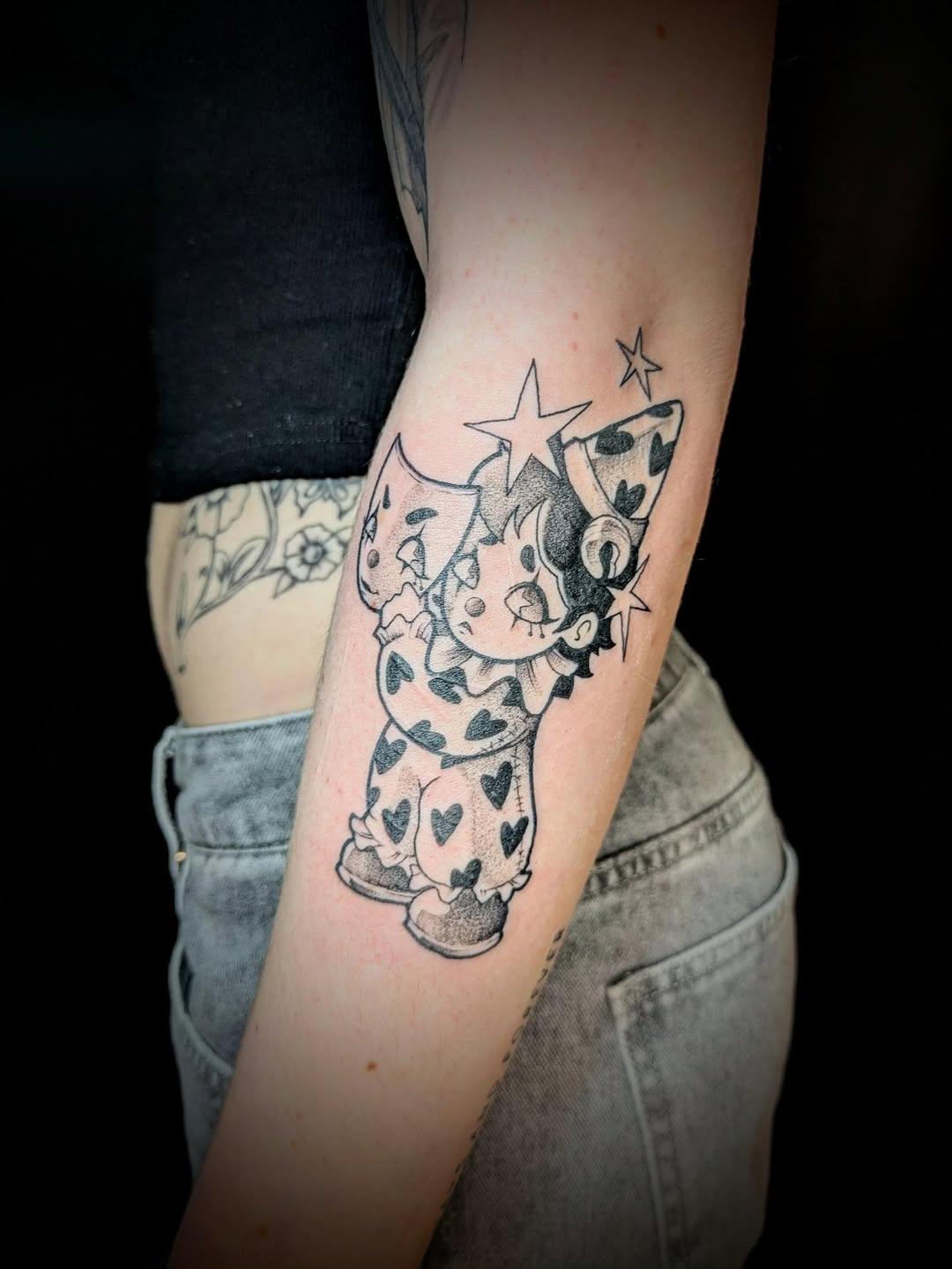 Tatouage Clown couleur mollet — degood_tattoo
