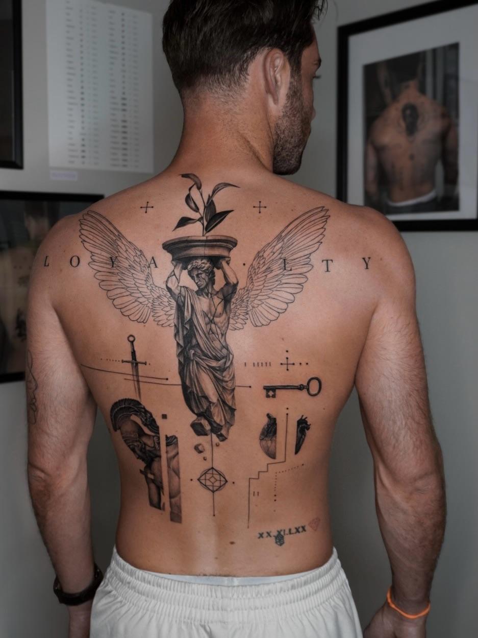 Tatouage Ange ailes dos — inkbychloe