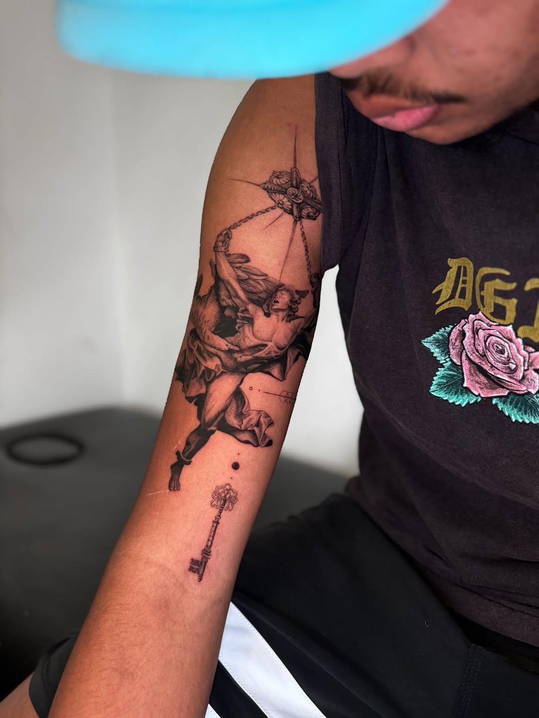Tatouage Prométhée aigle — mrbasink