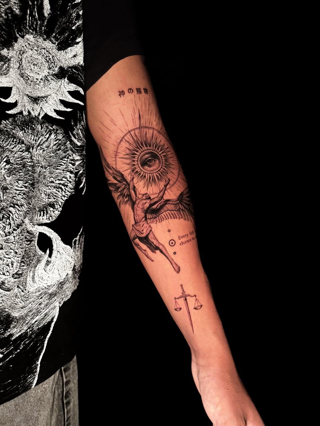 Tatouage Icare soleil mythe — mrbasink