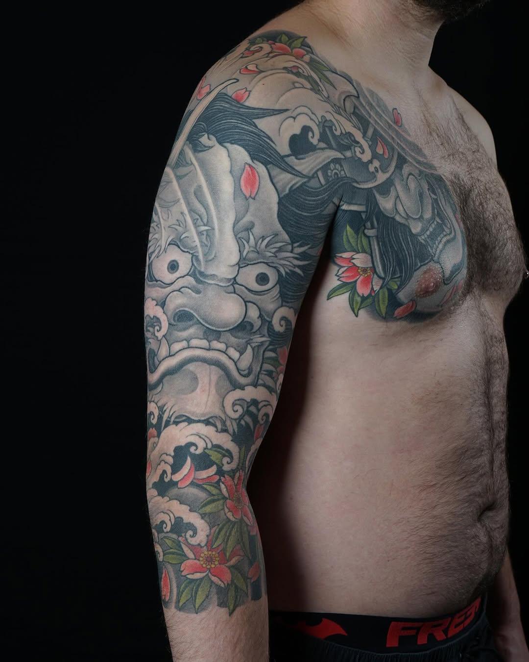 Tatouage Oiseaux et ornements — python.tattoo