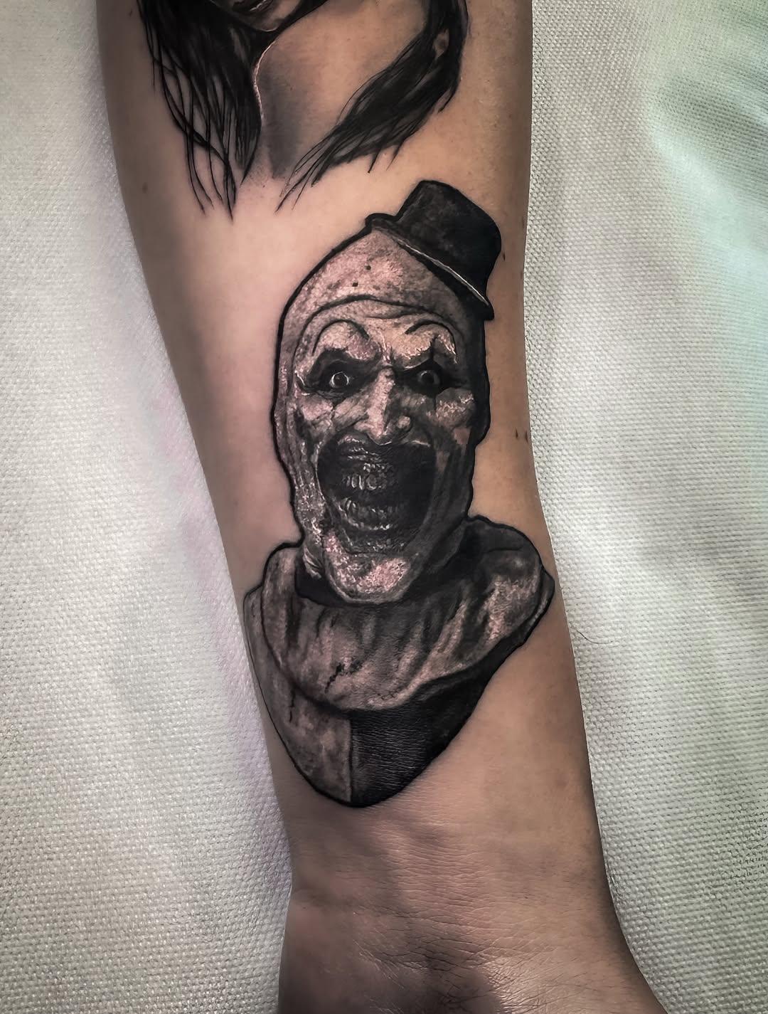 Tatouage succube Terrifier — dydy_werwolf