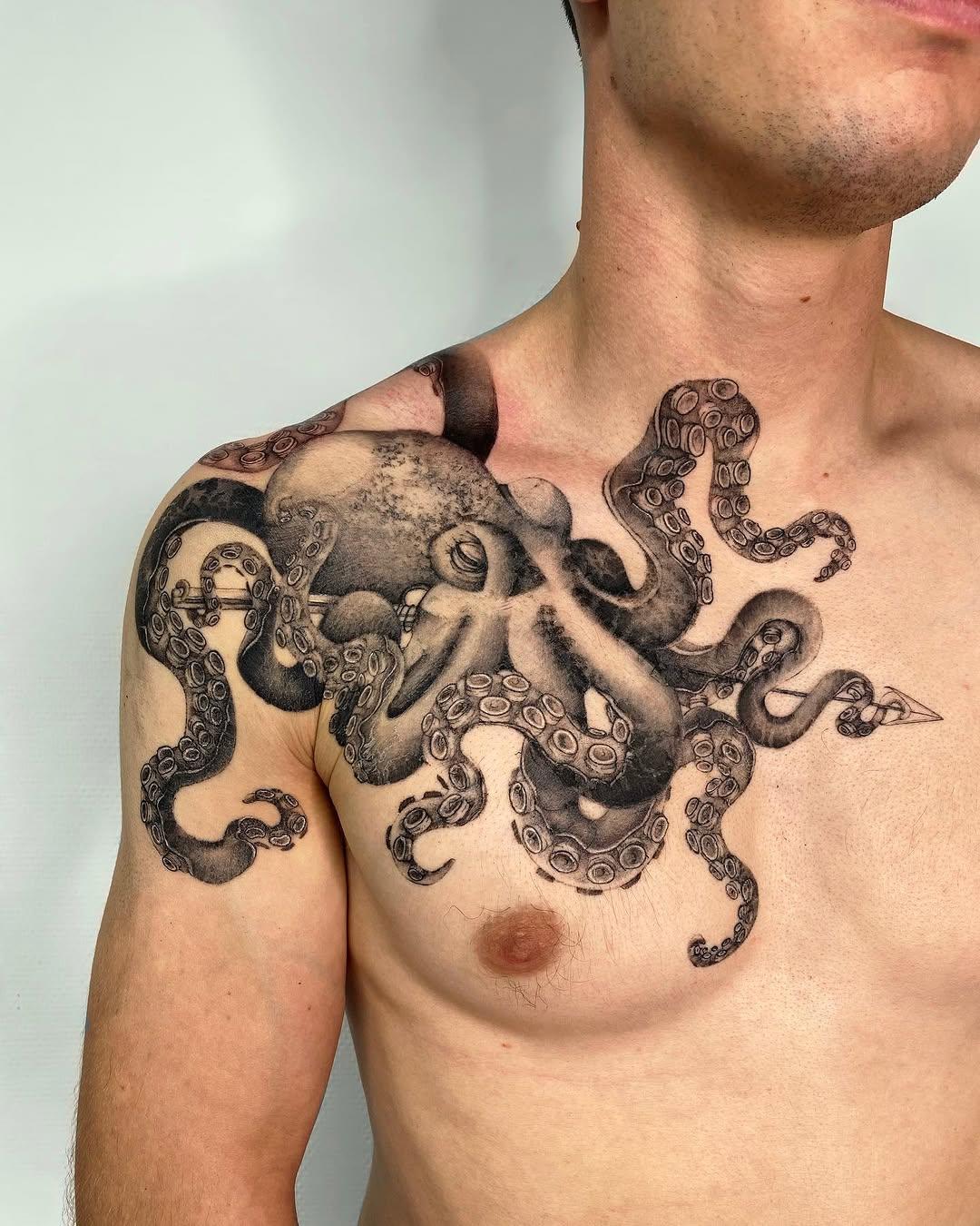 Tatouage poulpe réaliste blackwork — mgstattoo