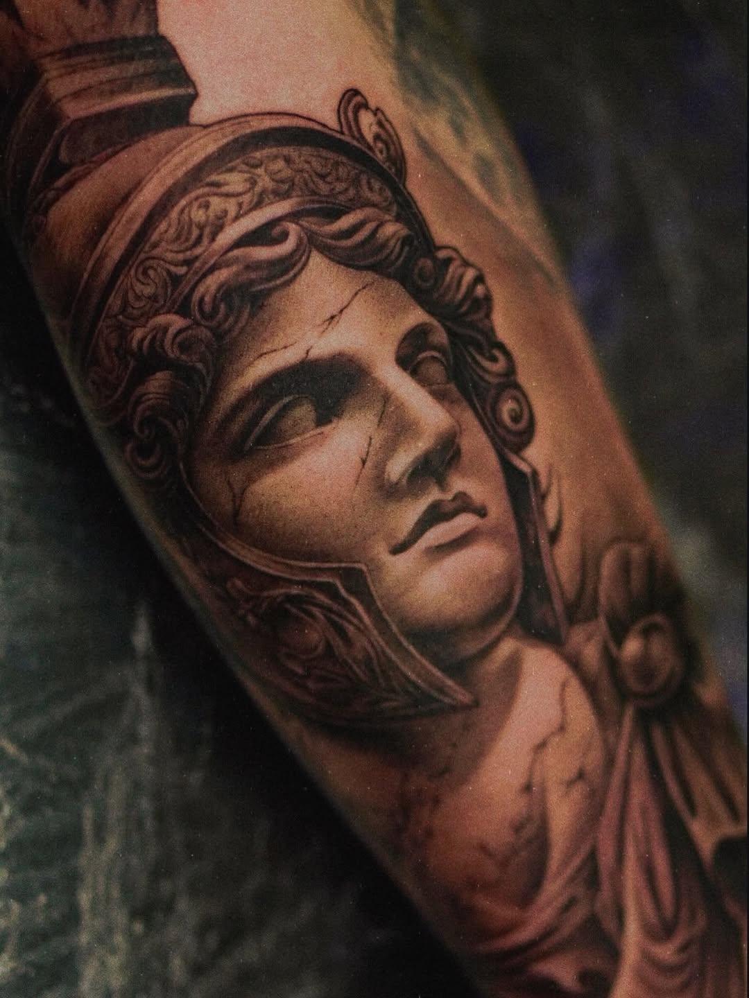 Tatouage Athéna portrait jambe — xiebin1985simon