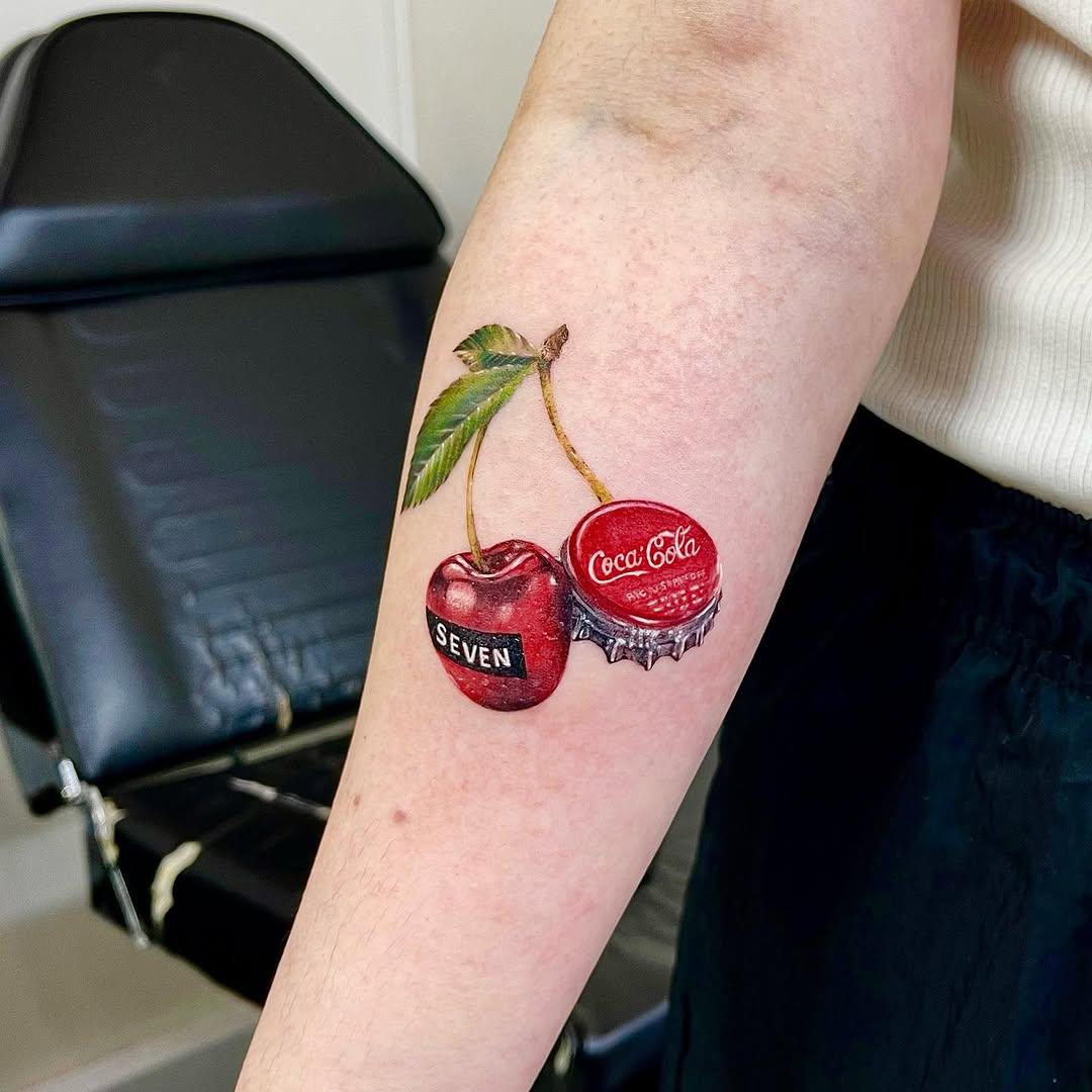 Tatouage cerises marque avant-bras — xiebin1985simon